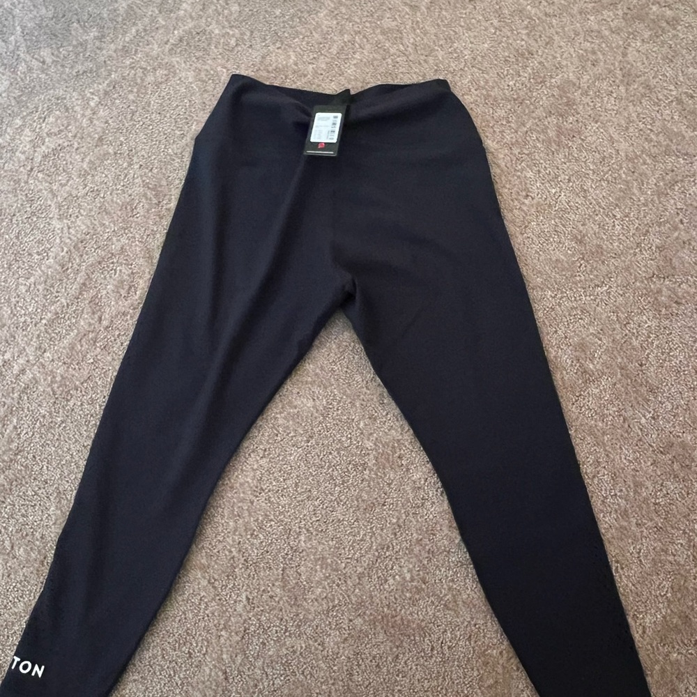 Peloton XL NWT black leggings cadence legging host pick retail 95 - Picture 9 of 17